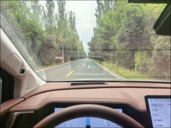 HUD kính lái chính hãng BYD M9